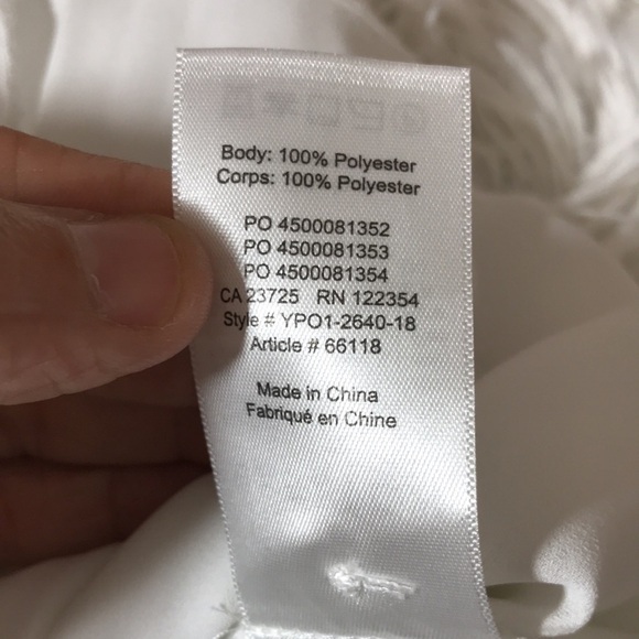 Aritzia Babaton White Pleated Blouse - Picture 8 of 11